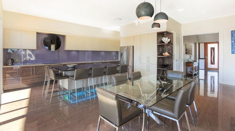 Lavina Luxury Beach House - Sydney 4u 38
