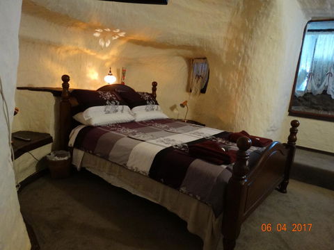 Di's Place - Sydney 4u 2