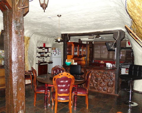 Di's Place - Sydney 4u 3