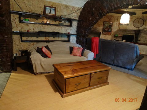 Di's Place - Sydney 4u 11