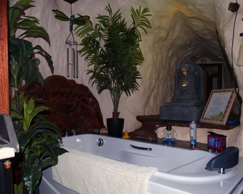 Di's Place - Sydney 4u 5