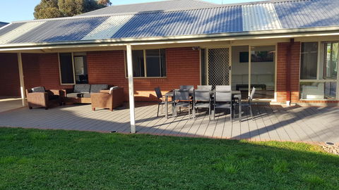 Aldinga Beach Overnighter Or Getaway Home - Sydney 4u 2