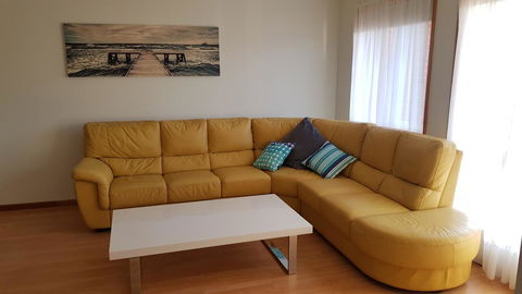 Aldinga Beach Overnighter Or Getaway Home - Sydney 4u 9