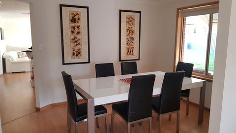 Aldinga Beach Overnighter Or Getaway Home - Sydney 4u 28