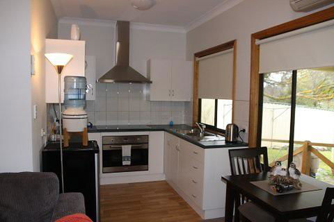 Owl Place In Hahndorf - Sydney 4u 8