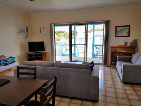 Marion Bay Holiday Villas - Sydney 4u 10