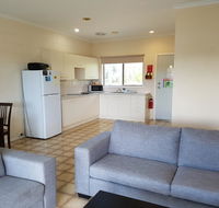 Marion Bay Holiday Villas - Sydney 4u