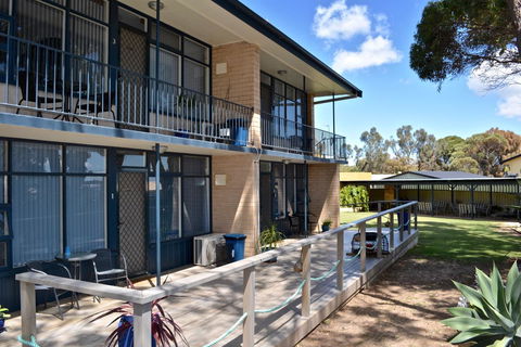 Longbeach Apartments - Sydney 4u 5