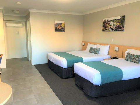 Bathurst Motor Inn - Sydney 4u 19