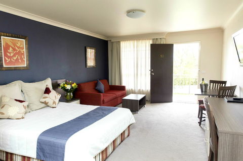 Bathurst Motor Inn - Sydney 4u 1