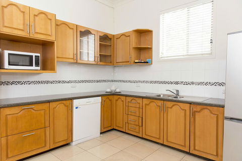Bathurst Motor Inn - Sydney 4u 32