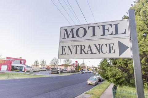 Bathurst Motor Inn - Sydney 4u 35