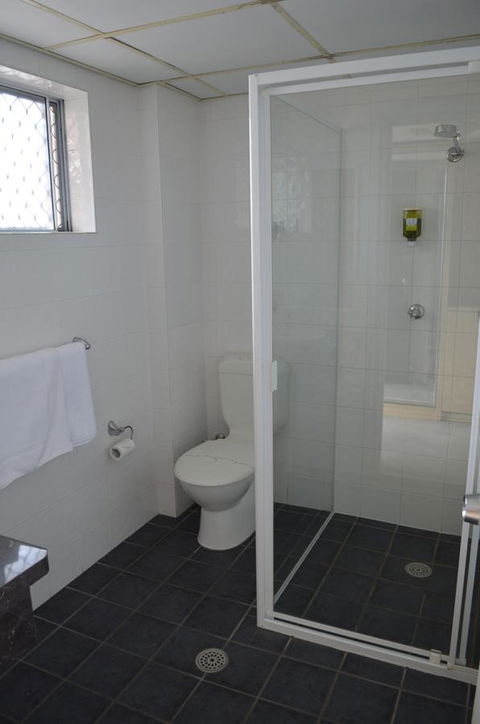 Bathurst Motor Inn - Sydney 4u 21