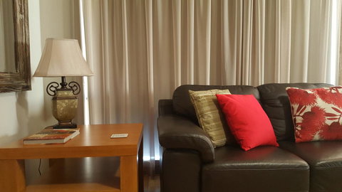 Jacaranda Homestay - Accommodation Sydney 6