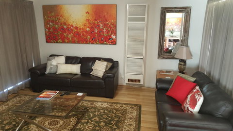 Jacaranda Homestay - Accommodation Sydney 7