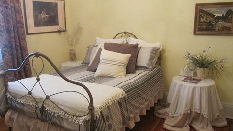 Gainsborough Cottage - Accommodation Sydney 9