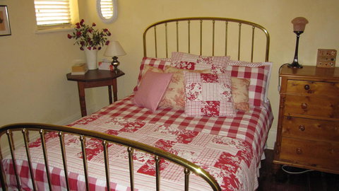Gainsborough Cottage - Accommodation Sydney 3