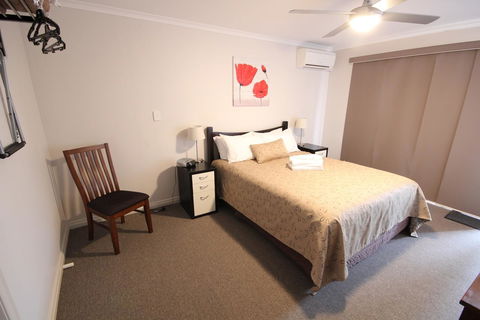 Port Vincent Motel & Apartments - Sydney 4u 11