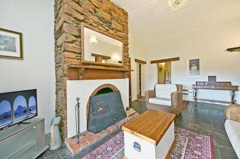 Vineyard Cottage BnB - Sydney 4u 14