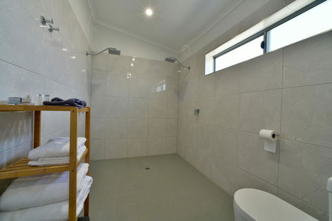 Great Northern Lodge - Sydney 4u 2