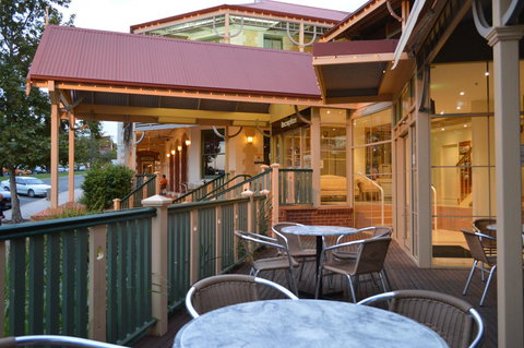 Loxton Community Hotel Motel - Accommodation Sydney 1