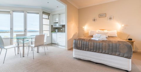 The Bluff Resort Apartments - Sydney 4u 8