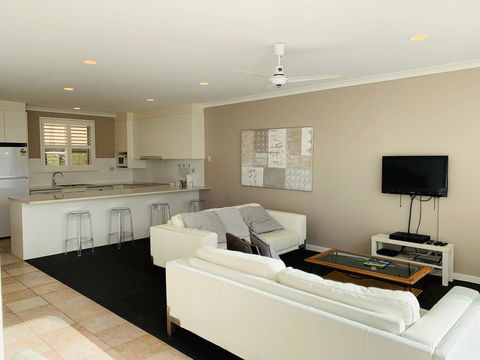 The Bluff Resort Apartments - Sydney 4u 6