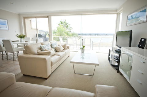 The Bluff Resort Apartments - Sydney 4u 14