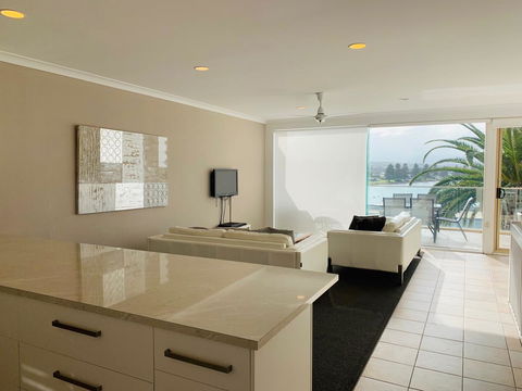 The Bluff Resort Apartments - Sydney 4u 4