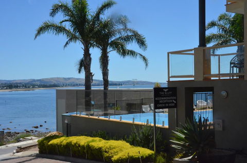 The Bluff Resort Apartments - Sydney 4u 12