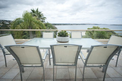The Bluff Resort Apartments - Sydney 4u 35