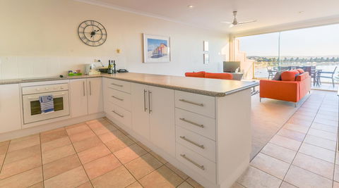 The Bluff Resort Apartments - Sydney 4u 17