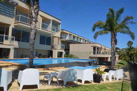 The Bluff Resort Apartments - Sydney 4u 0