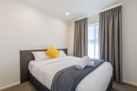 Mick O\'Sheas - Accommodation Sydney 17