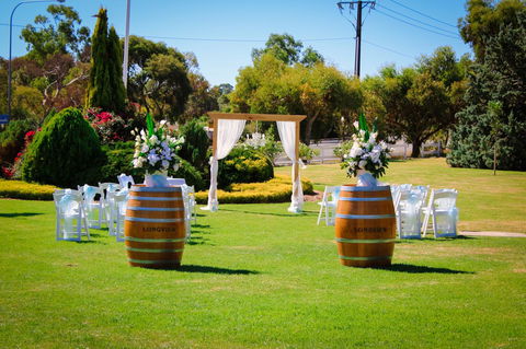 Mick O\'Sheas - Accommodation Sydney 12