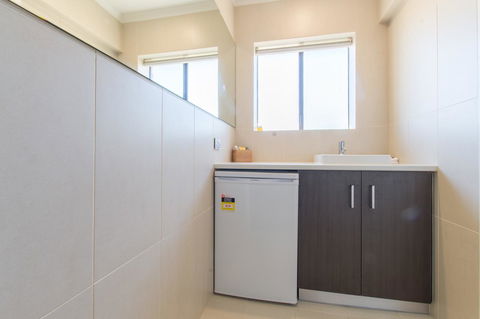 Mick O\'Sheas - Accommodation Sydney 27