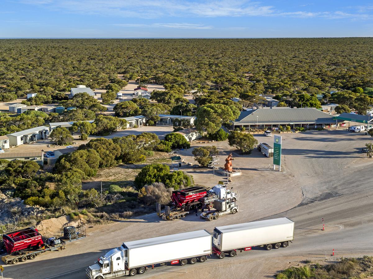 Nullarbor SA Sydney 4u