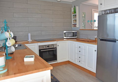 Beach Life Retreat - Sydney 4u 9