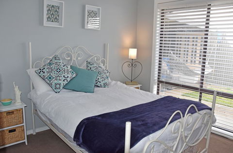 Beach Life Retreat - Sydney 4u 6