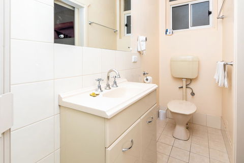 Blue Seas Motel - Sydney 4u 13