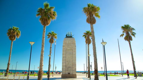 Beachside Luxury & Comfort, Ocean Views In Glenelg - Sydney 4u 32