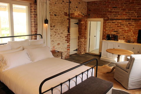 OXENBERRY FARM - Sydney 4u 9