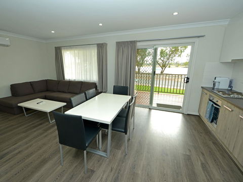 Echo Holiday Parks - Waikerie - Sydney 4u 14