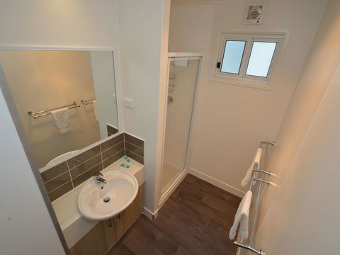 Echo Holiday Parks - Waikerie - Sydney 4u 27