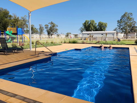 Echo Holiday Parks - Waikerie - Sydney 4u 6