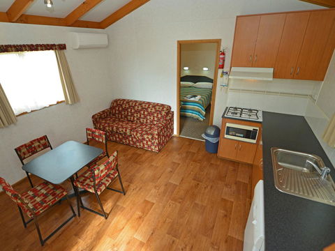 Echo Holiday Parks - Waikerie - Sydney 4u 42
