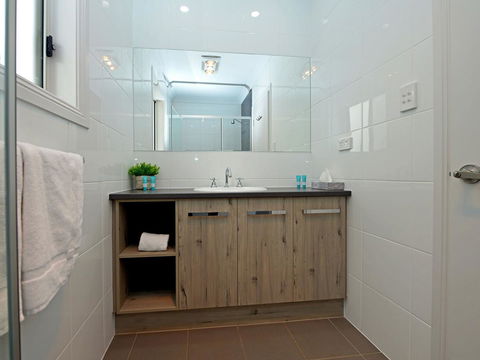 Echo Holiday Parks - Waikerie - Sydney 4u 17