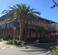 Grosvenor Hotel - Sydney 4u