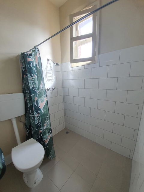 Pier Hotel Port Lincoln - Sydney 4u 24