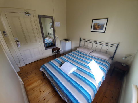 Pier Hotel Port Lincoln - Sydney 4u 14